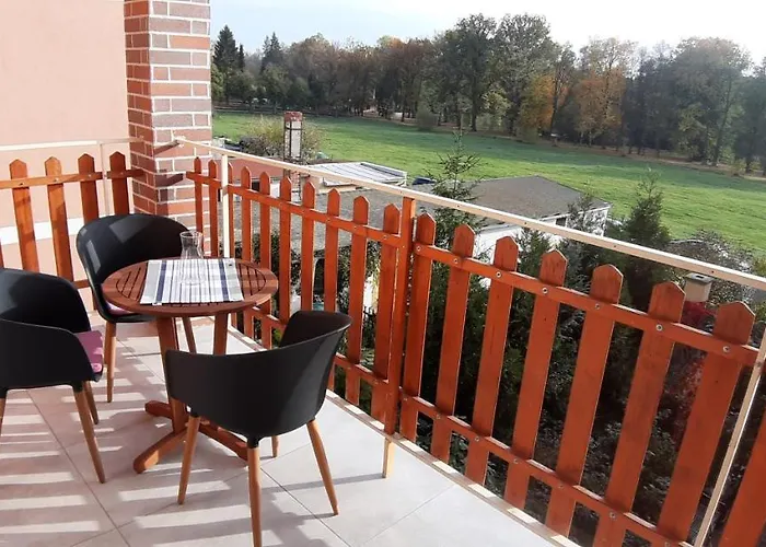 Three * Františkovy Lázně