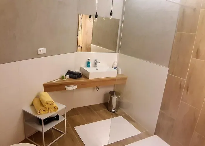 Three Frantiskovy Lazne